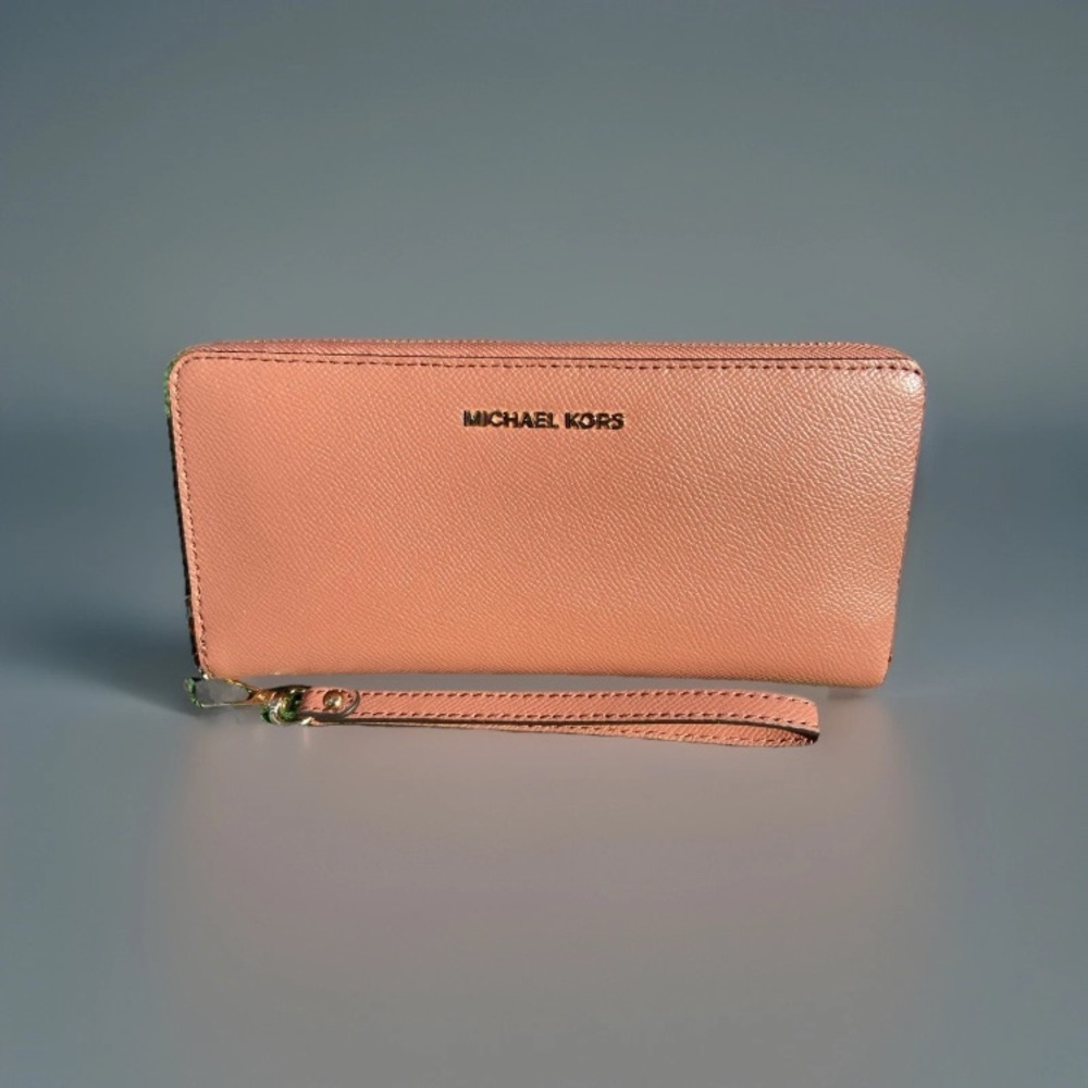 Michael Kors Rose Blush Continental Wristlet Wallet